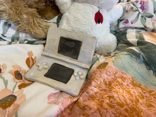Ceramic DS
